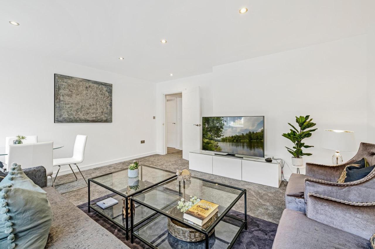 St Martins 2 Bedroom Apartments In Ruislip By 360 Stays Kültér fotó