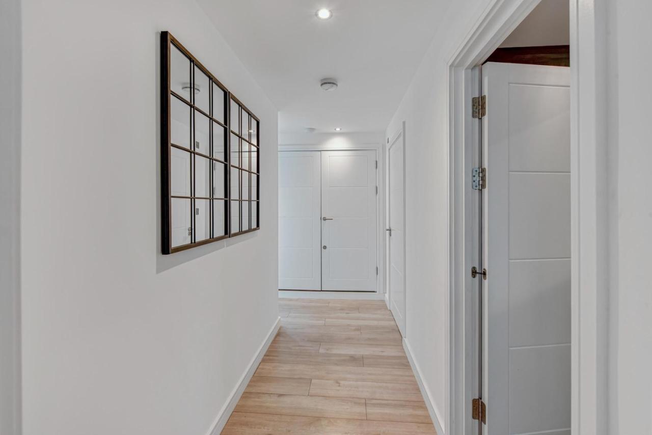 St Martins 2 Bedroom Apartments In Ruislip By 360 Stays Kültér fotó