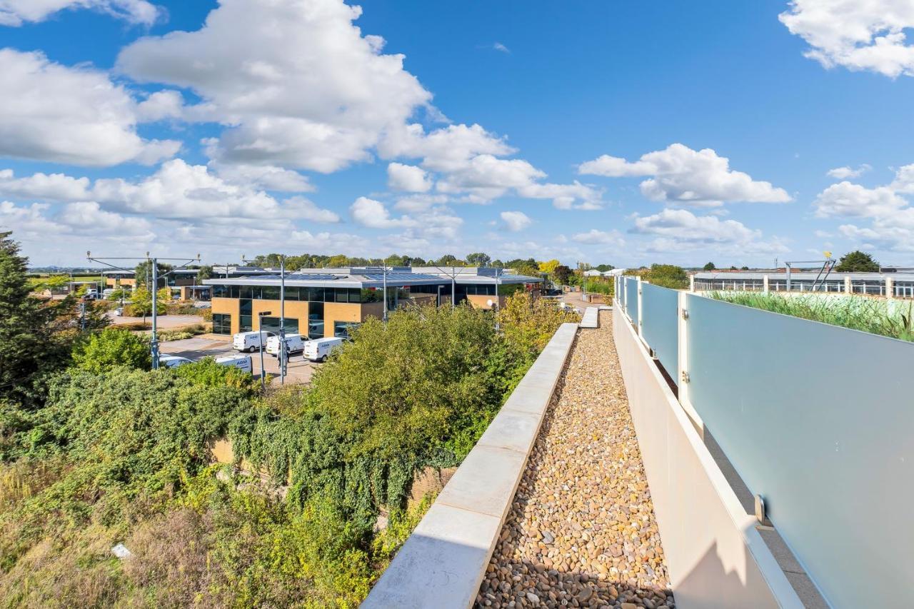 St Martins 2 Bedroom Apartments In Ruislip By 360 Stays Kültér fotó