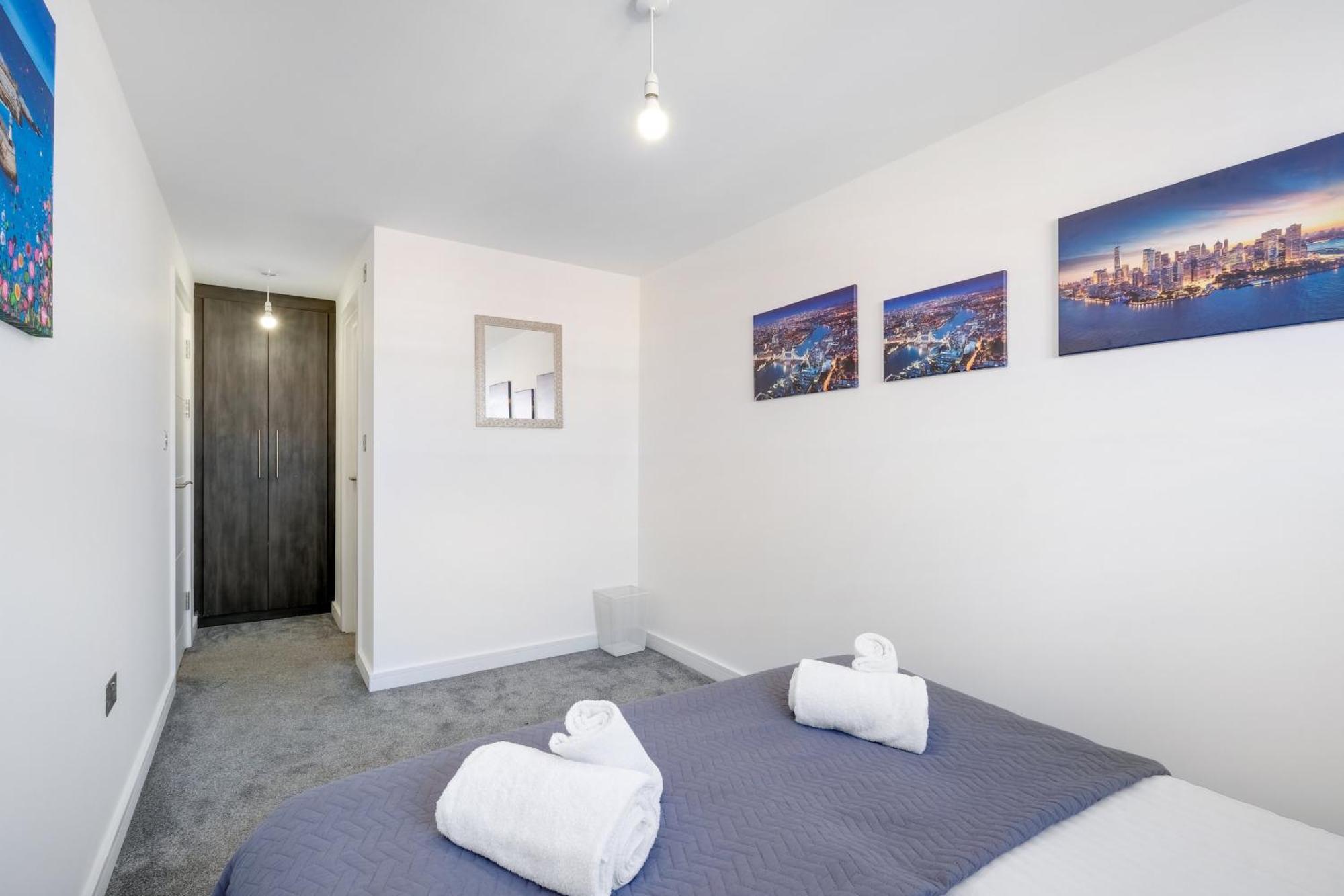 St Martins 2 Bedroom Apartments In Ruislip By 360 Stays Kültér fotó