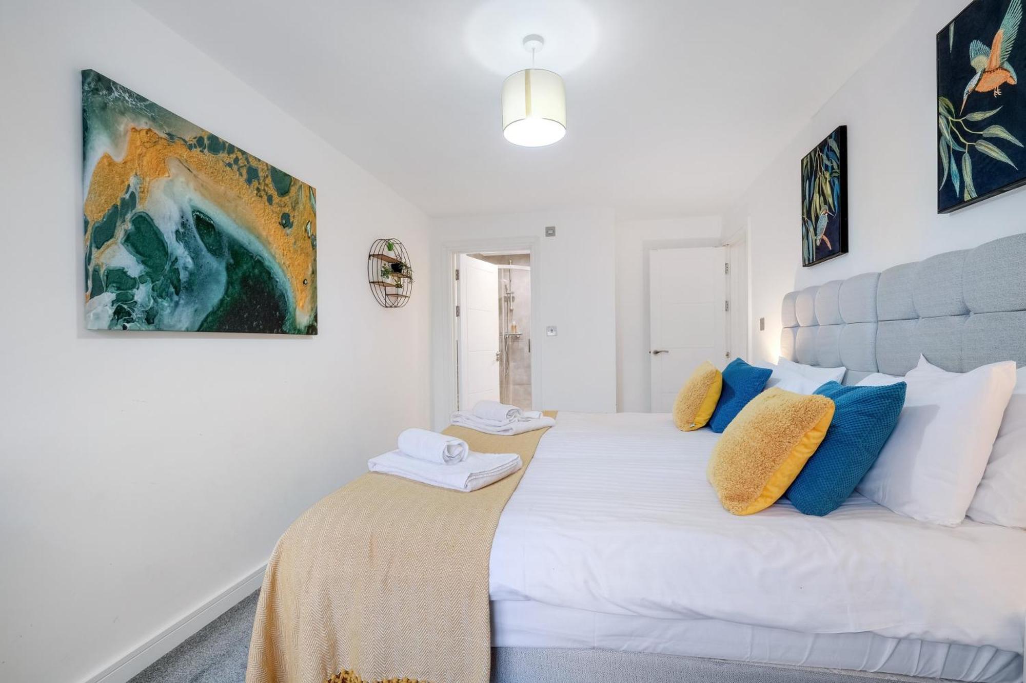 St Martins 2 Bedroom Apartments In Ruislip By 360 Stays Kültér fotó