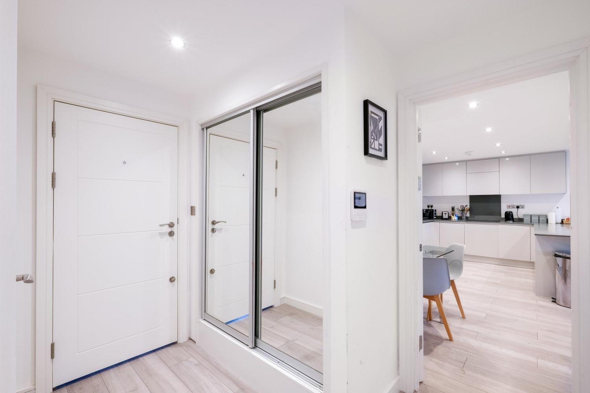 St Martins 2 Bedroom Apartments In Ruislip By 360 Stays Kültér fotó